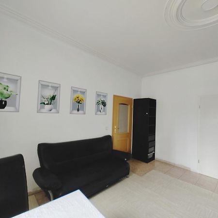 The Ark Eco Homestay Esch-sur-Alzette Bagian luar foto