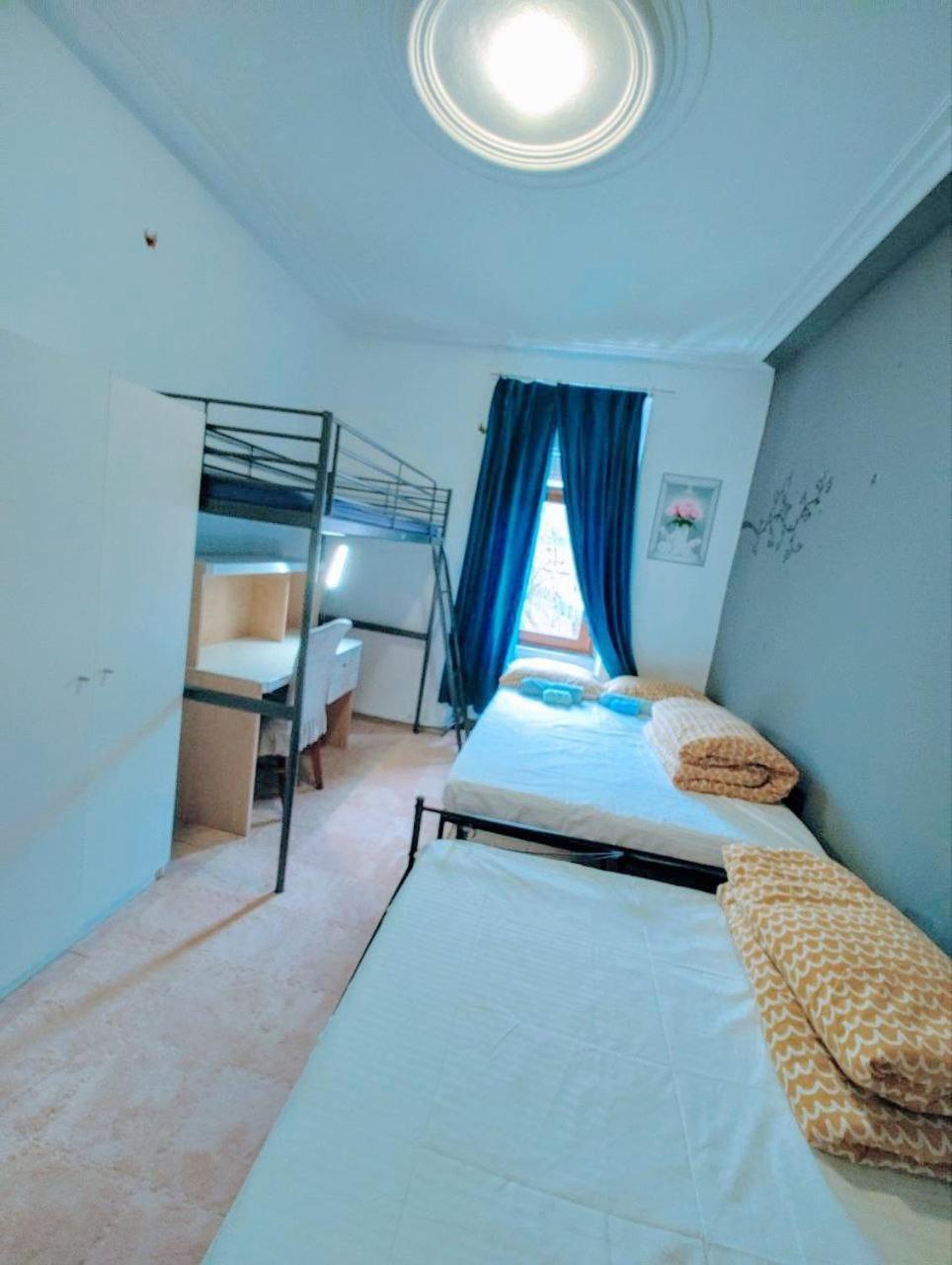 The Ark Eco Homestay Esch-sur-Alzette Bagian luar foto
