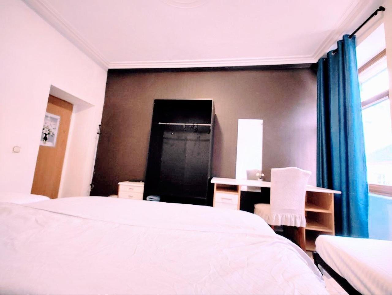 The Ark Eco Homestay Esch-sur-Alzette Bagian luar foto